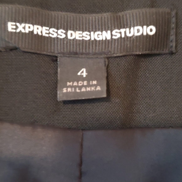 EXPRESS BLACK BLAZER SIZE 4 - Picture 4 of 7